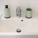 Nada *