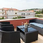 Nada * Brodarica (Sibenik-Knin)