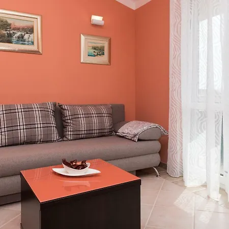 公寓 Nada 布罗达里卡